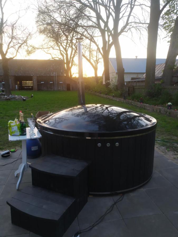 Villa Dom W Malowniczej Wsi Z Imprezowa Stodola Hot Tub Jacuzzi à Zakrzewo Zalesie Extérieur photo